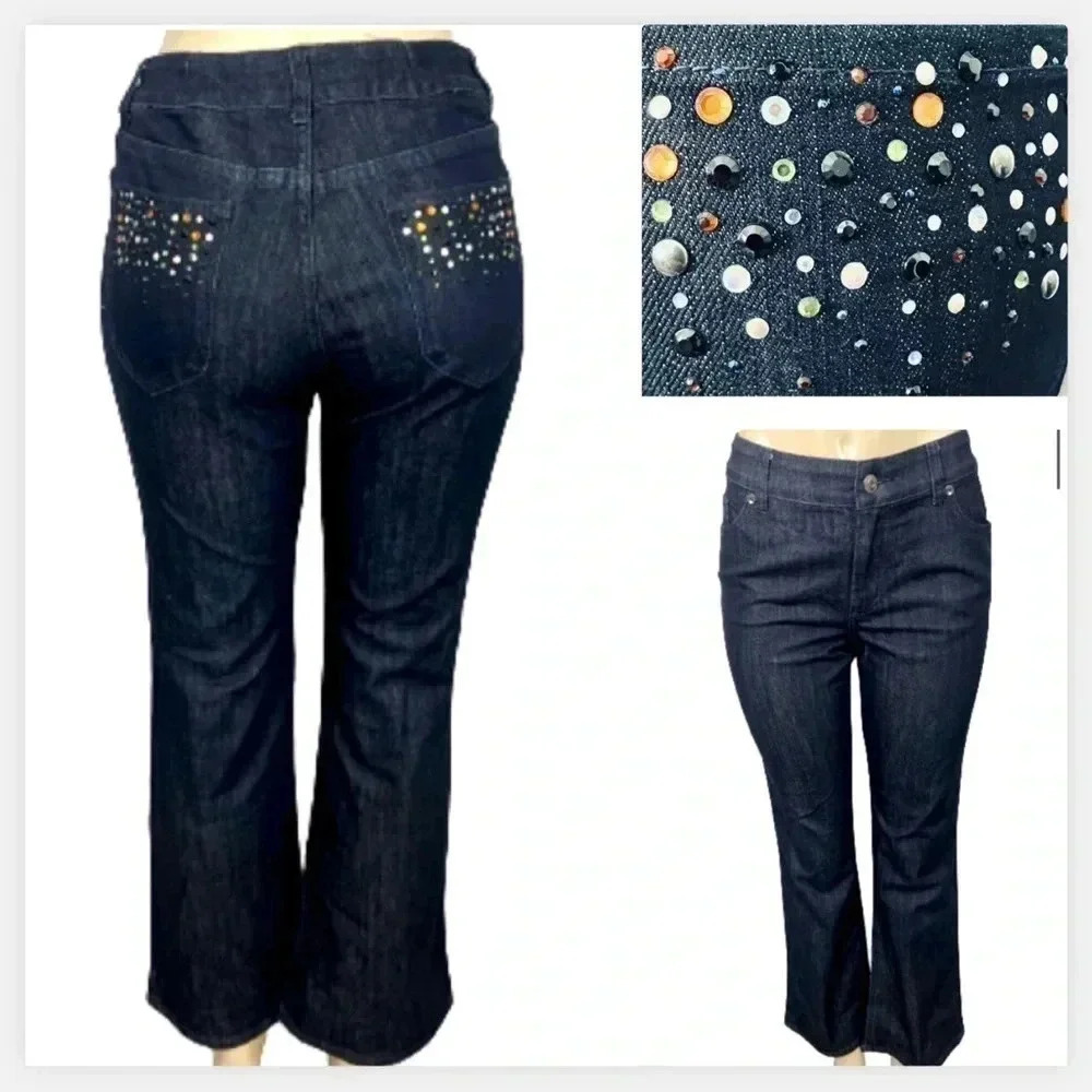 Chicos‎ Cropped Festival Ready Blue denim jeans with rhinestones